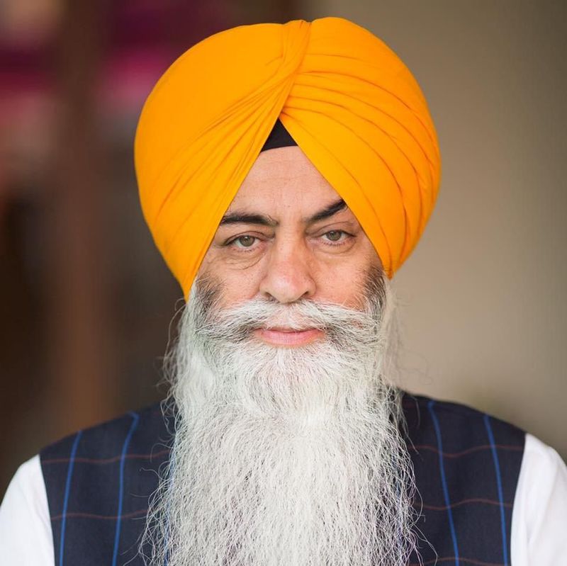 ਅਕਾਲੀ ਦਲ ਦੇ ਆਗੂ ਅਮਰਜੀਤ ਚਾਵਲਾ ਖ਼ਿਲਾਫ਼ ਜਬਰ-ਜਨਾਹ ਦਾ ਕੇਸ ਦਰਜ; ਦੋ ਅਹੁਦਿਆਂ ਤੋਂ ਦਿੱਤਾ ਅਸਤੀਫਾ